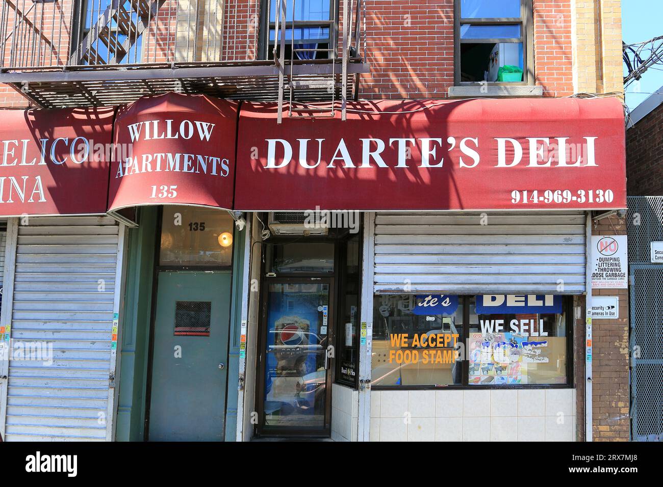 Tenement new york hires stock photography and images Alamy
