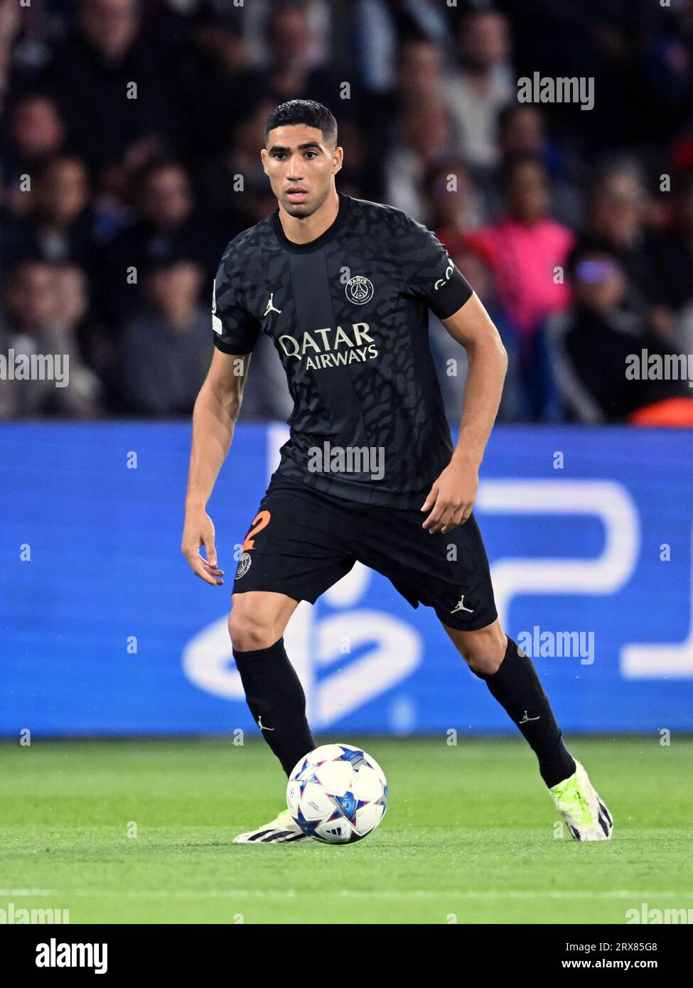 Hakimi psg hi-res stock photography and images - Alamy