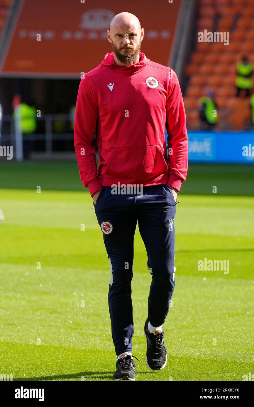 Blackpool, UK. 23rd Sep, 2023. David Button #1 of Reading inspects the pitch before the Sky Bet League 1 match Blackpool vs Reading at Bloomfield Road, Blackpool, United Kingdom, 23rd September 2023 (Photo by Steve Flynn/News Images) in Blackpool, United Kingdom on 9/23/2023. (Photo by Steve Flynn/News Images/Sipa USA) Credit: Sipa USA/Alamy Live News Stock Photo