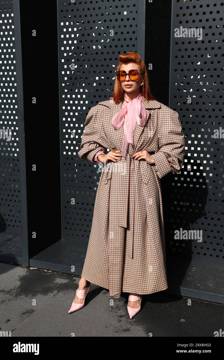 Fashion Enthusiast wearing Gucci Belt and Louis Vuitton bag attends the  London Fashion Week Men's Day two Street Style. (Photo by Pietro Recchia /  SOPA Images/Sipa USA Stock Photo - Alamy
