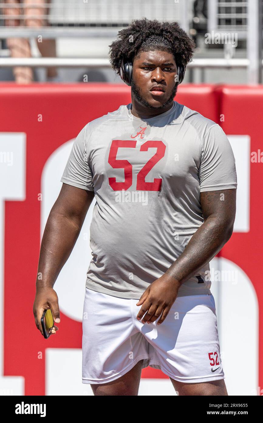 Alabama offensive lineman Tyler Booker (52) warms up early before an ...