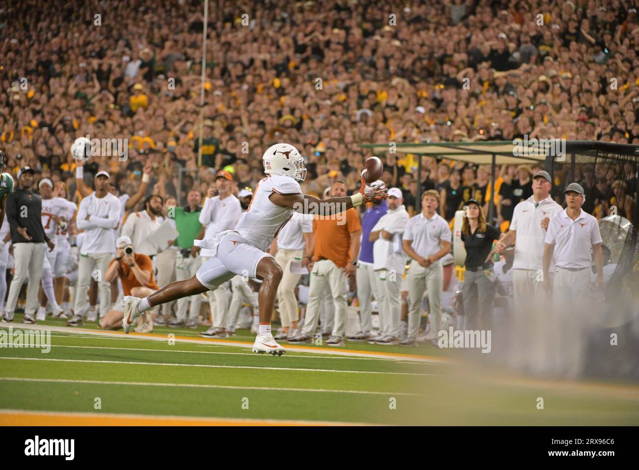 Waco, Texas, USA. 23rd Sep, 2023. Texas Longhorns Tight End Ja'Tavion ...