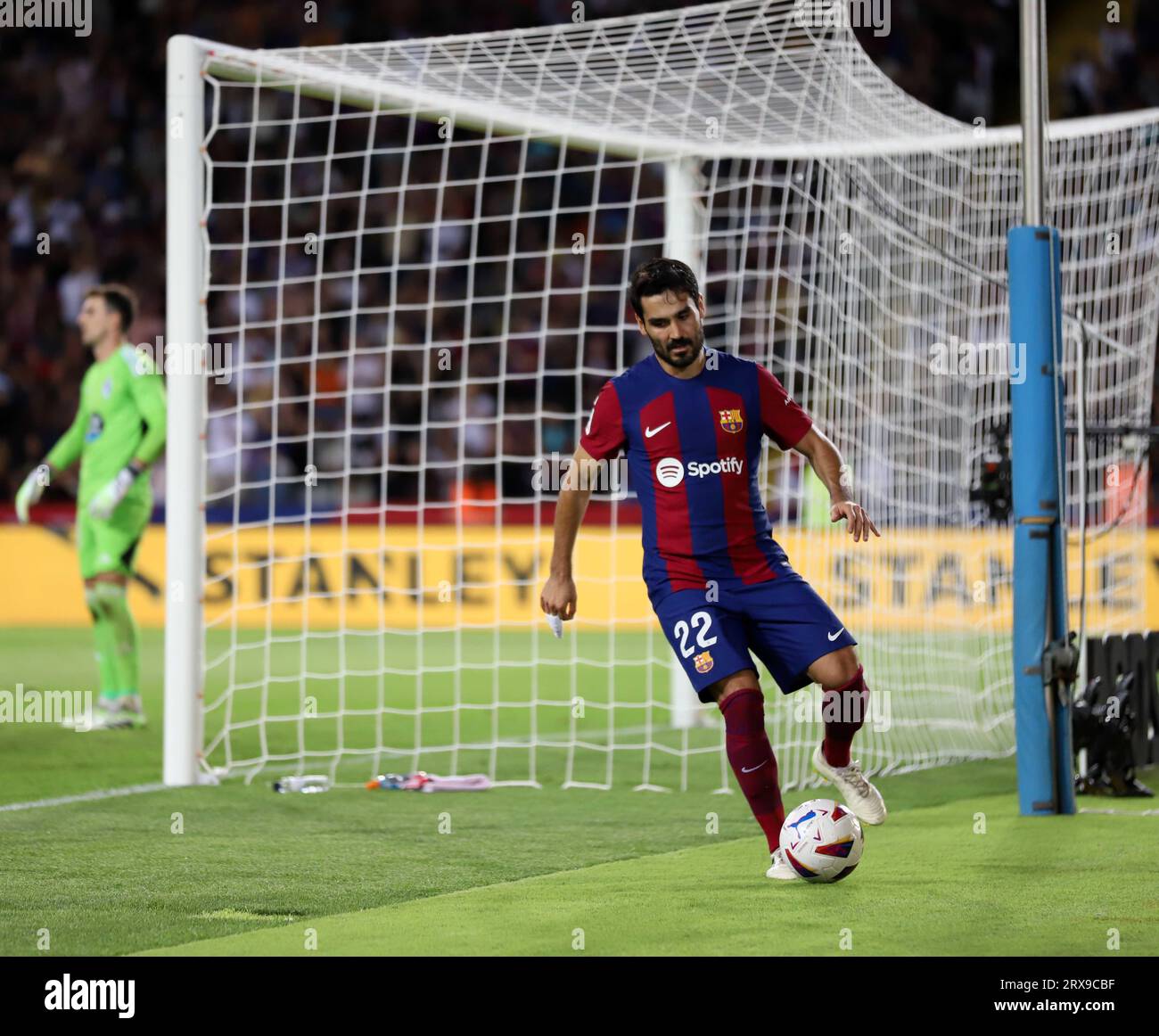 Sabadell, Barcelona, Spain. 23rd Sep, 2023. Barcelona Spain 23.09.2023 Ilkay Gundogan (FC Barcelona) control the ball during the La Liga EA Sports between FC Barcelona and RC Celta at Estadi Olimpic Lluis Companys on 23 September 2023 in Barcelona. (Credit Image: © Xavi Urgeles/ZUMA Press Wire) EDITORIAL USAGE ONLY! Not for Commercial USAGE! Stock Photo