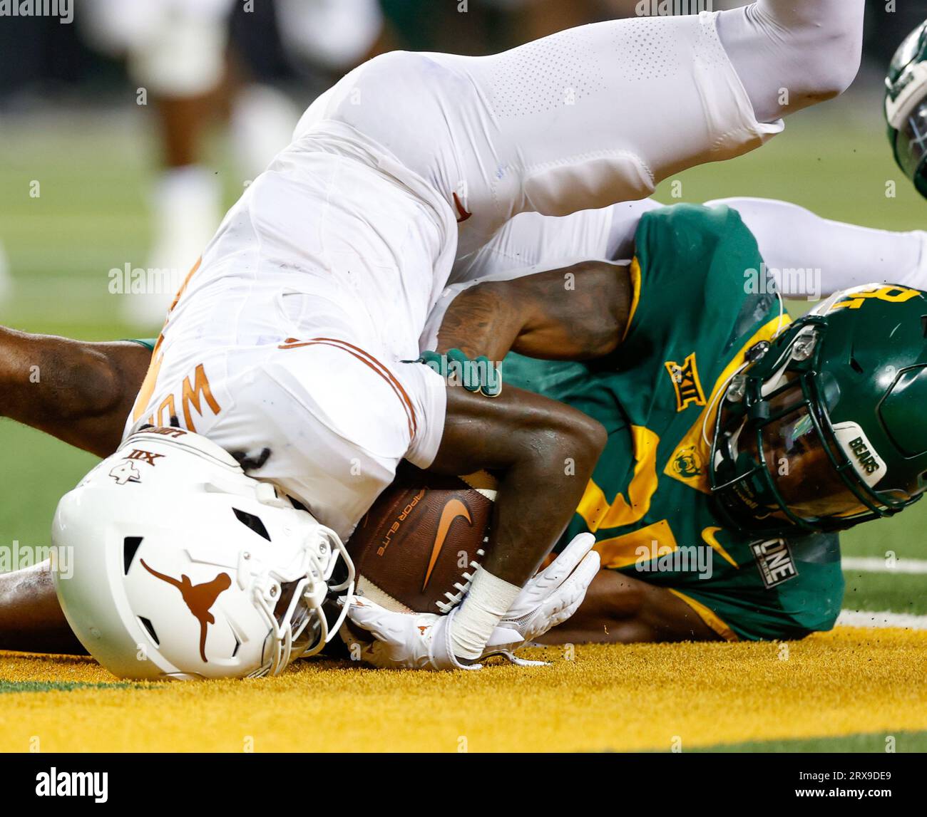 Xavier worthy catch hi-res stock photography and images - Alamy