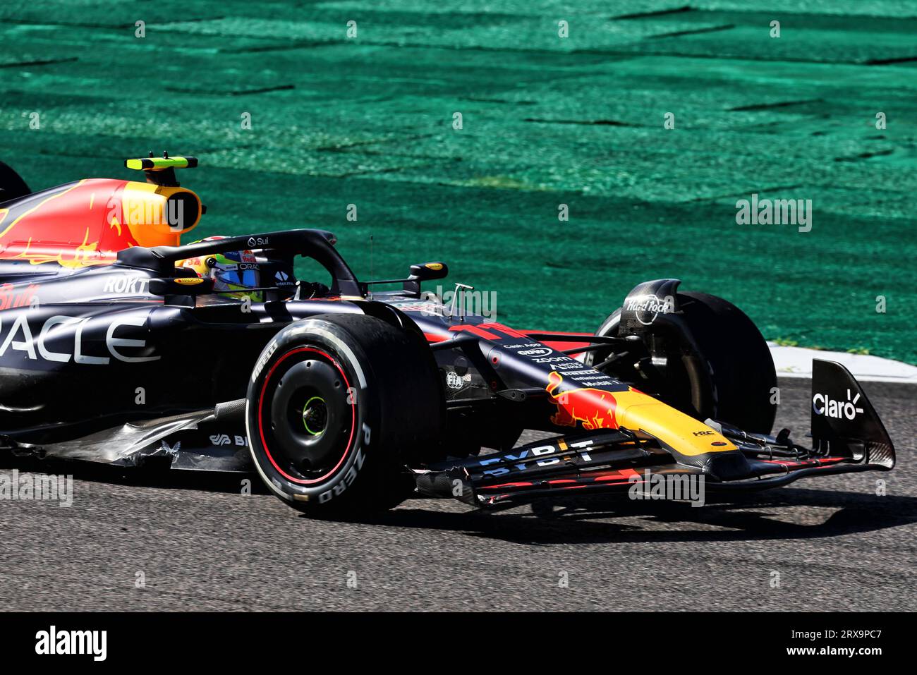 Red bull f1 front wing 2023 hi-res stock photography and images - Alamy