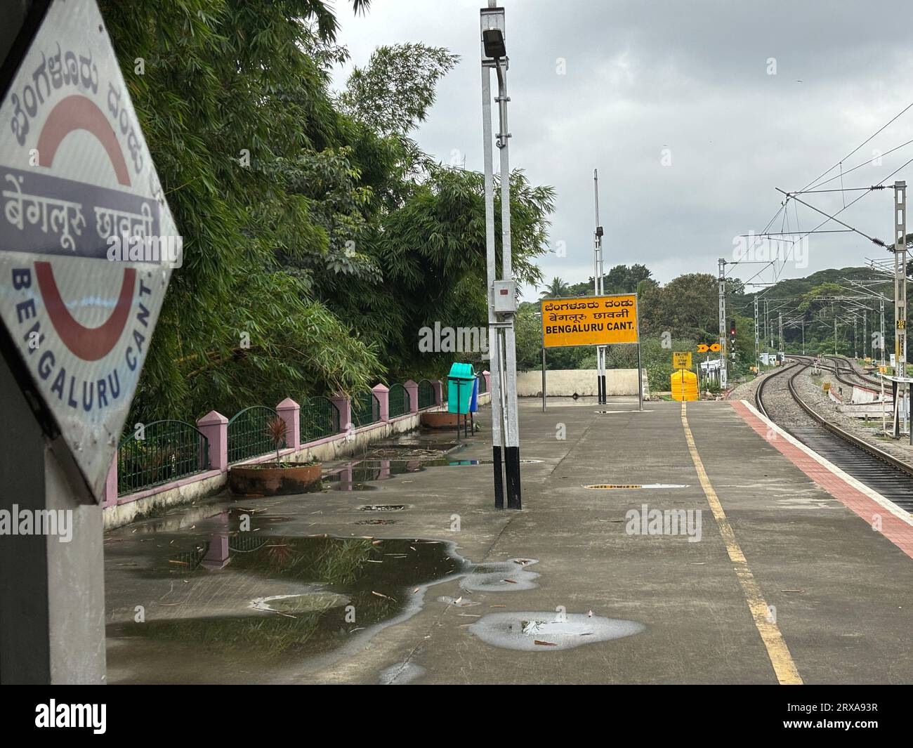 Scenes of trains coming and exteriors of bangalore cantonment railway station Stock Photo