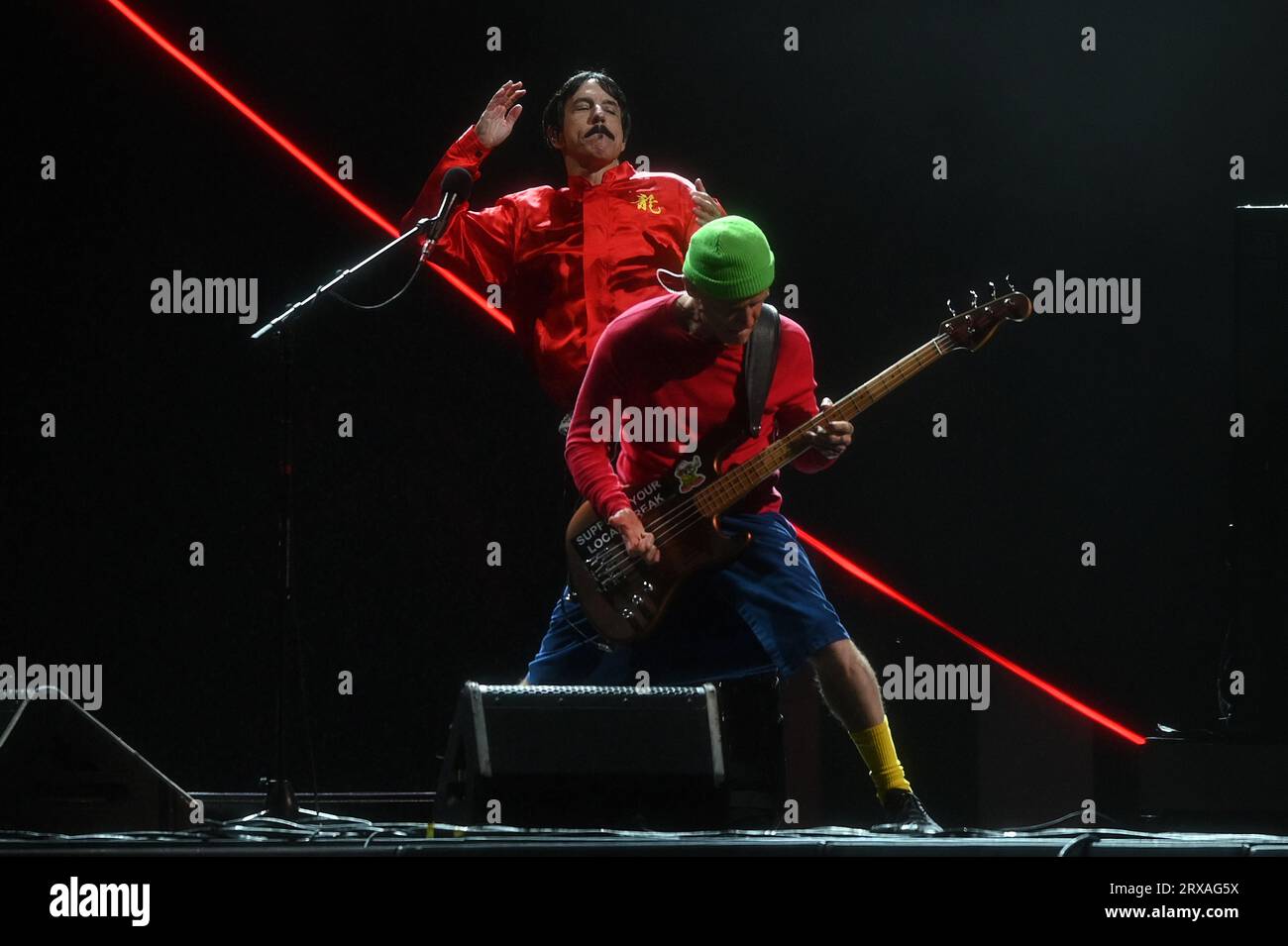 New York, USA. 23rd Sep, 2023. American rock band Red Hot Chili Peppers perform at the 2023 Global Citizen Festival on the Great Lawn in Central Park, New York, NY, September 23, 2023. (Photo by Anthony Behar/Sipa USA) Credit: Sipa USA/Alamy Live News Stock Photo