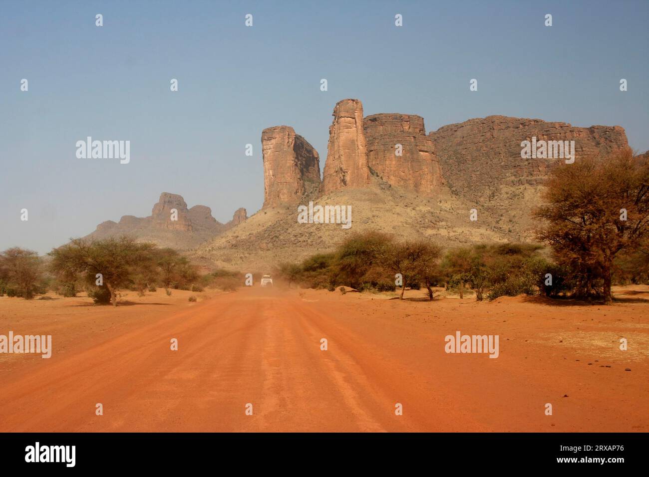 Mali Plateau Rocks Shortly after Douentza, the road to Timbuktu passes a huge rock massif ...