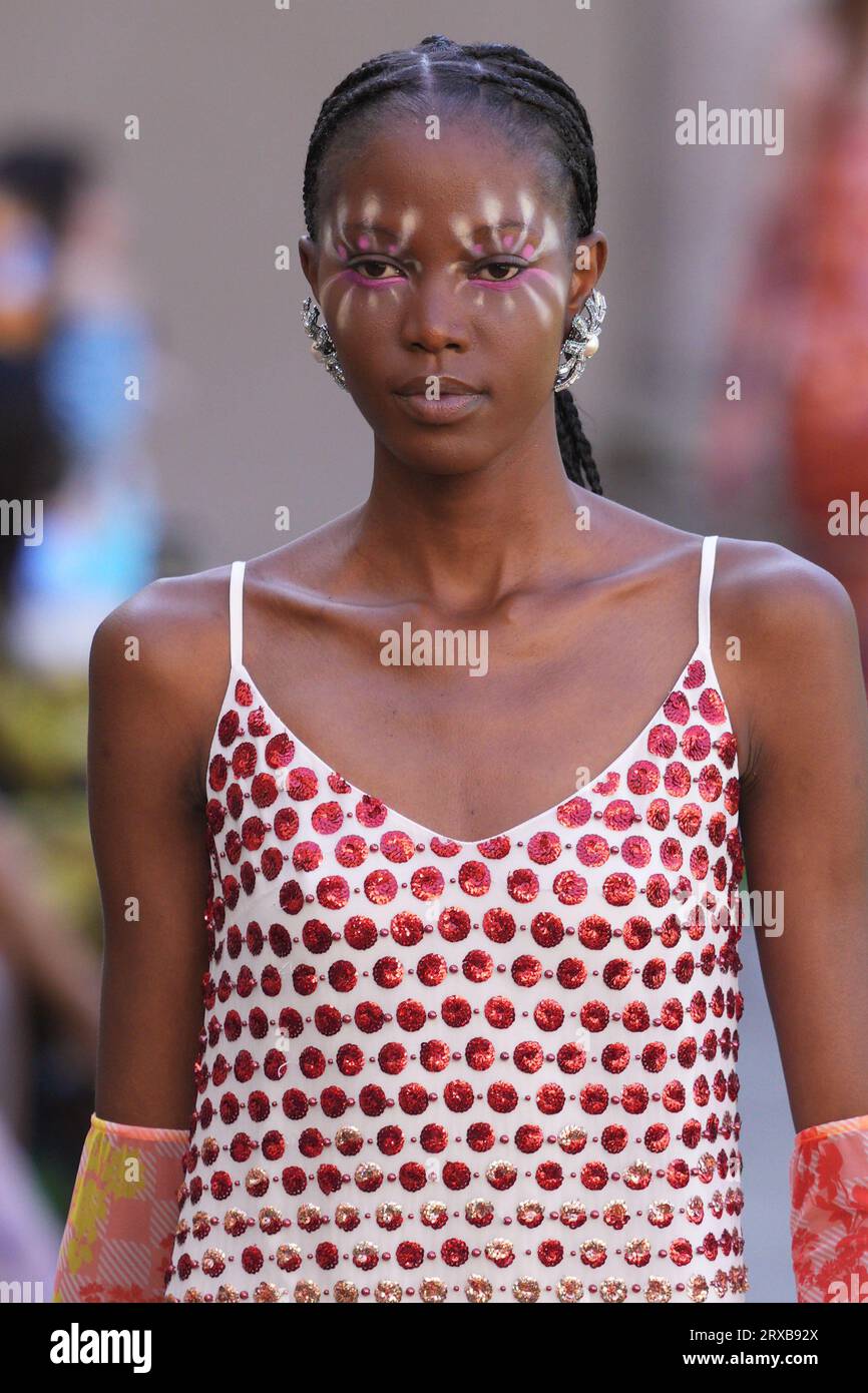 Milan Fashion Week Spring Summer 2025 Tickets Pavla Josephine