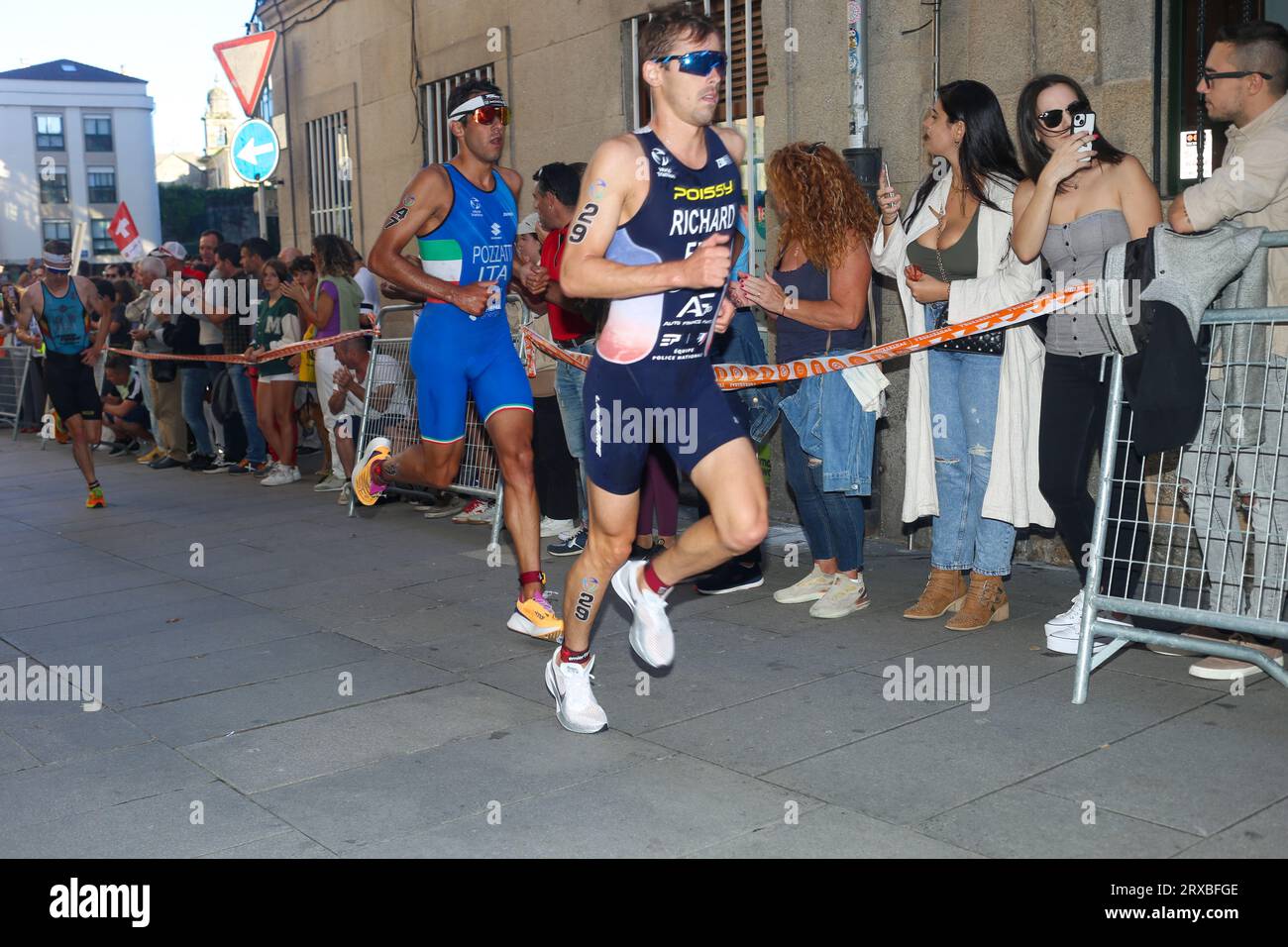 Pontevedra, Galicia, Spain. 23rd Sep, 2023. Pontevedra, Spain, September 23, 2023: The French triathlete, Tom Richard in the athletics event during the 2023 Elite Men's Triathlon World Championship, on September 23, 2023, in Pontevedra, Spain. (Credit Image: © Alberto Brevers/Pacific Press via ZUMA Press Wire) EDITORIAL USAGE ONLY! Not for Commercial USAGE! Stock Photo