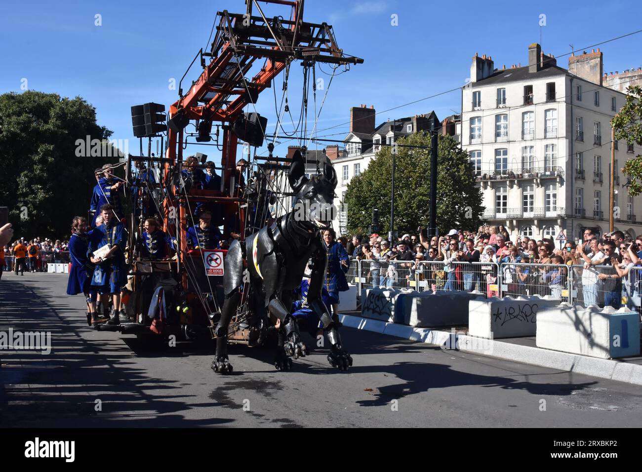 Parade Royal de Luxe, The bulldog and Xolo the dog, Nantes France Stock Photo