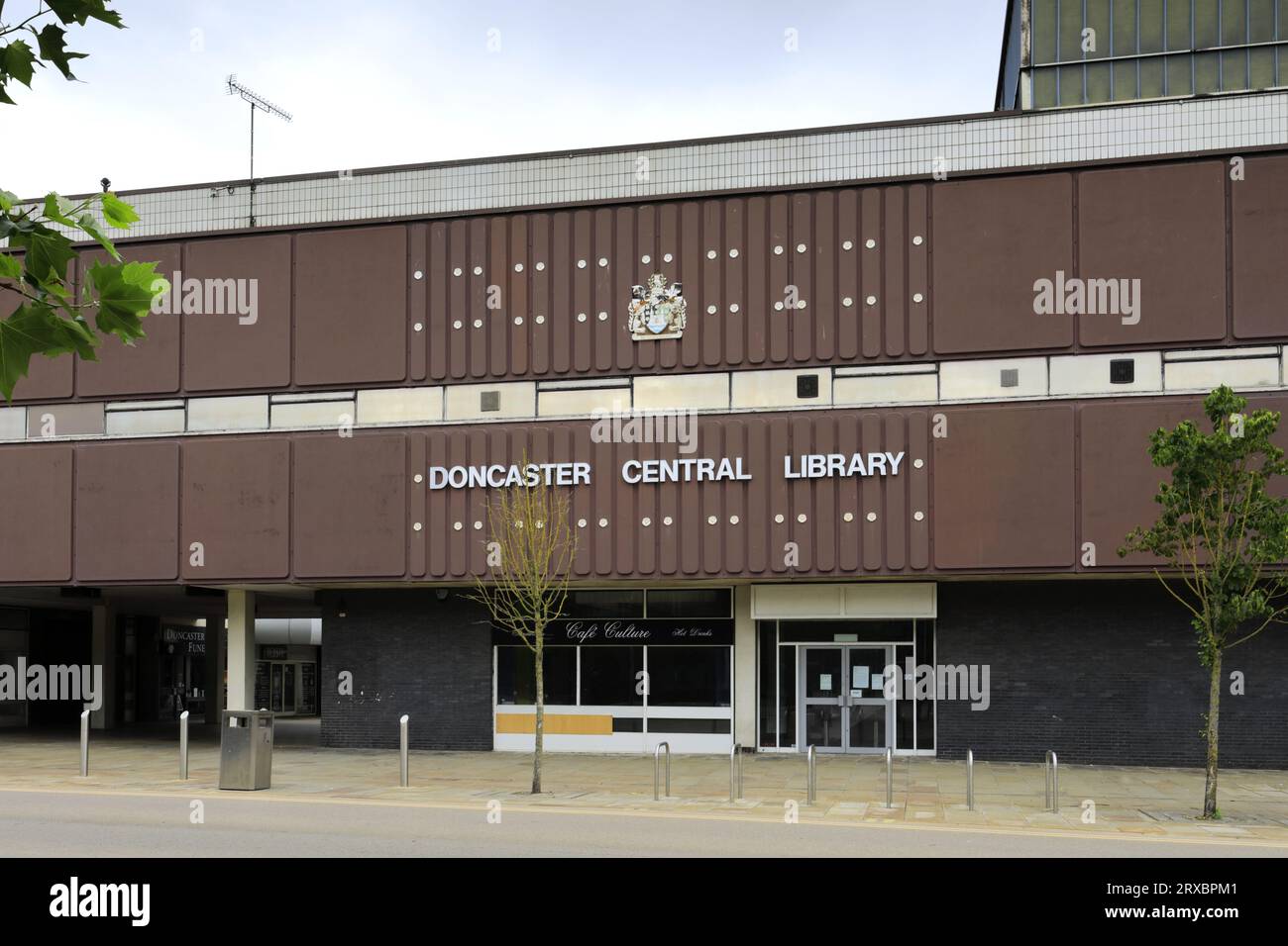 The Central Library, Doncaster town, South Yorkshire, England, UK Stock Photo