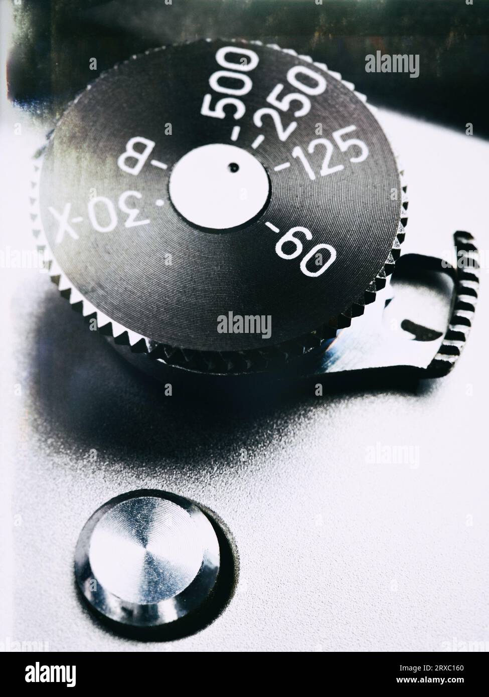 Mechanical shutter speed dial hi-res stock photography and images - Alamy