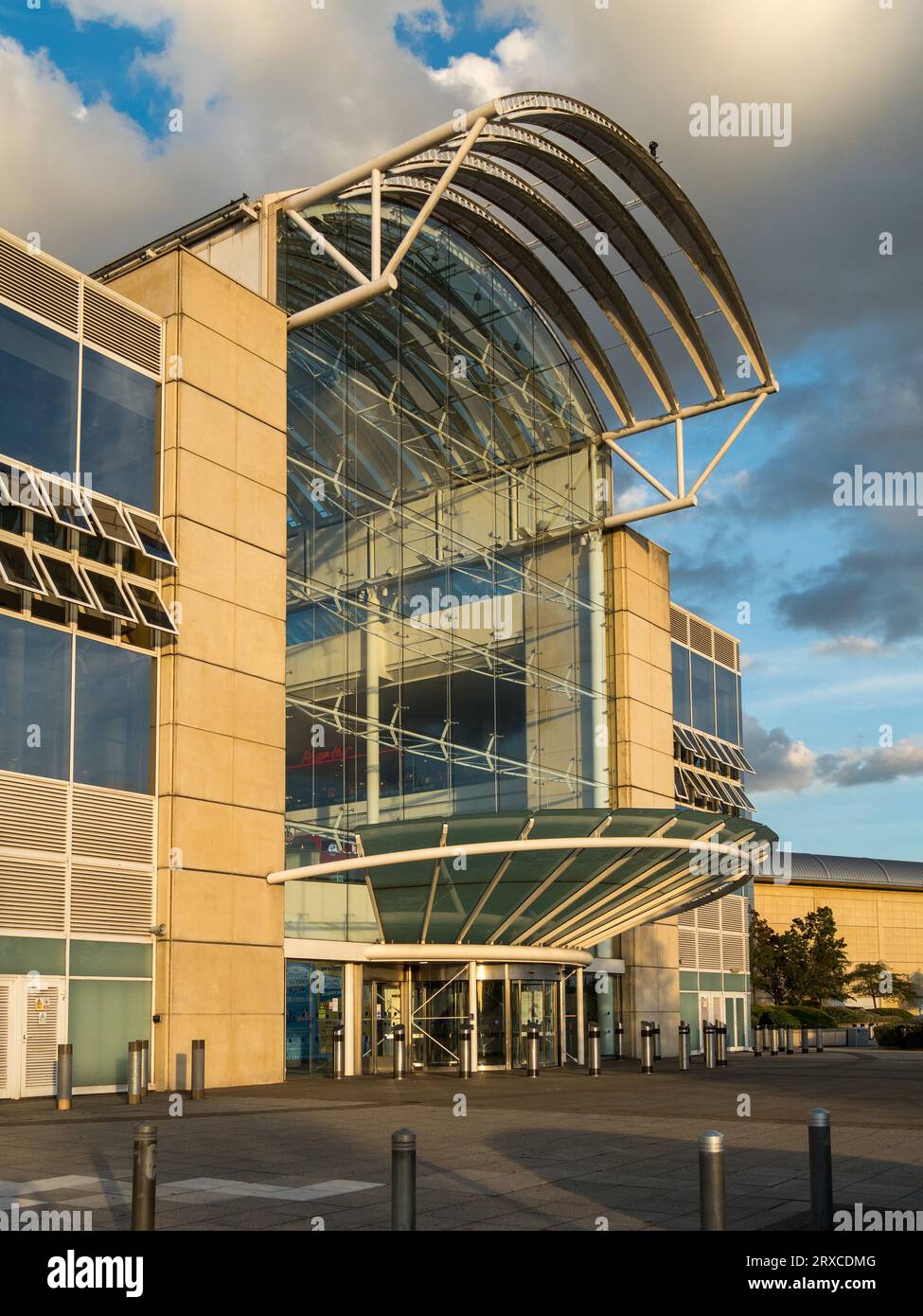 The main entrance to Cribbs Causeway shopping Mall, Bristol, England, UK Stock Photo Alamy
