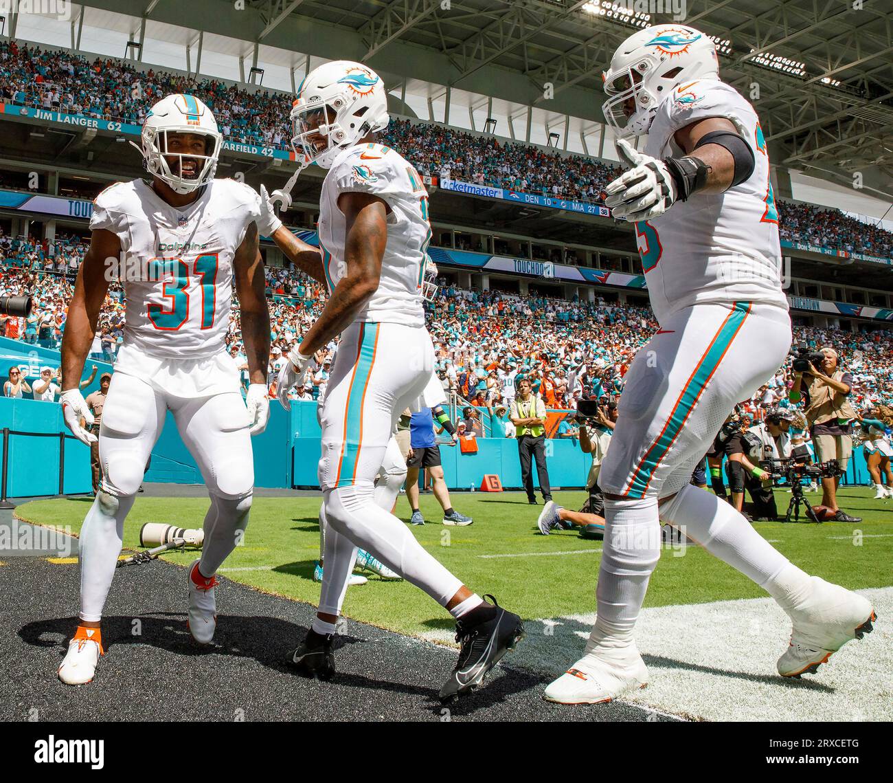 Miami Dolphins running back Raheem Mostert (31) celebrates with