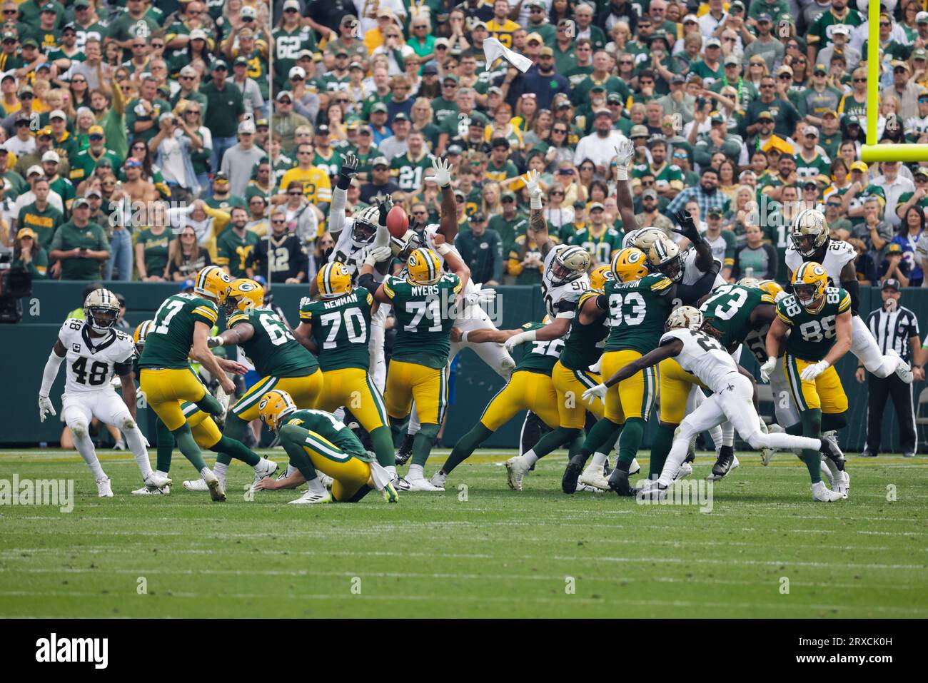 Packers' Anders Carlson Delivers Game-Winning Kick Against Saints