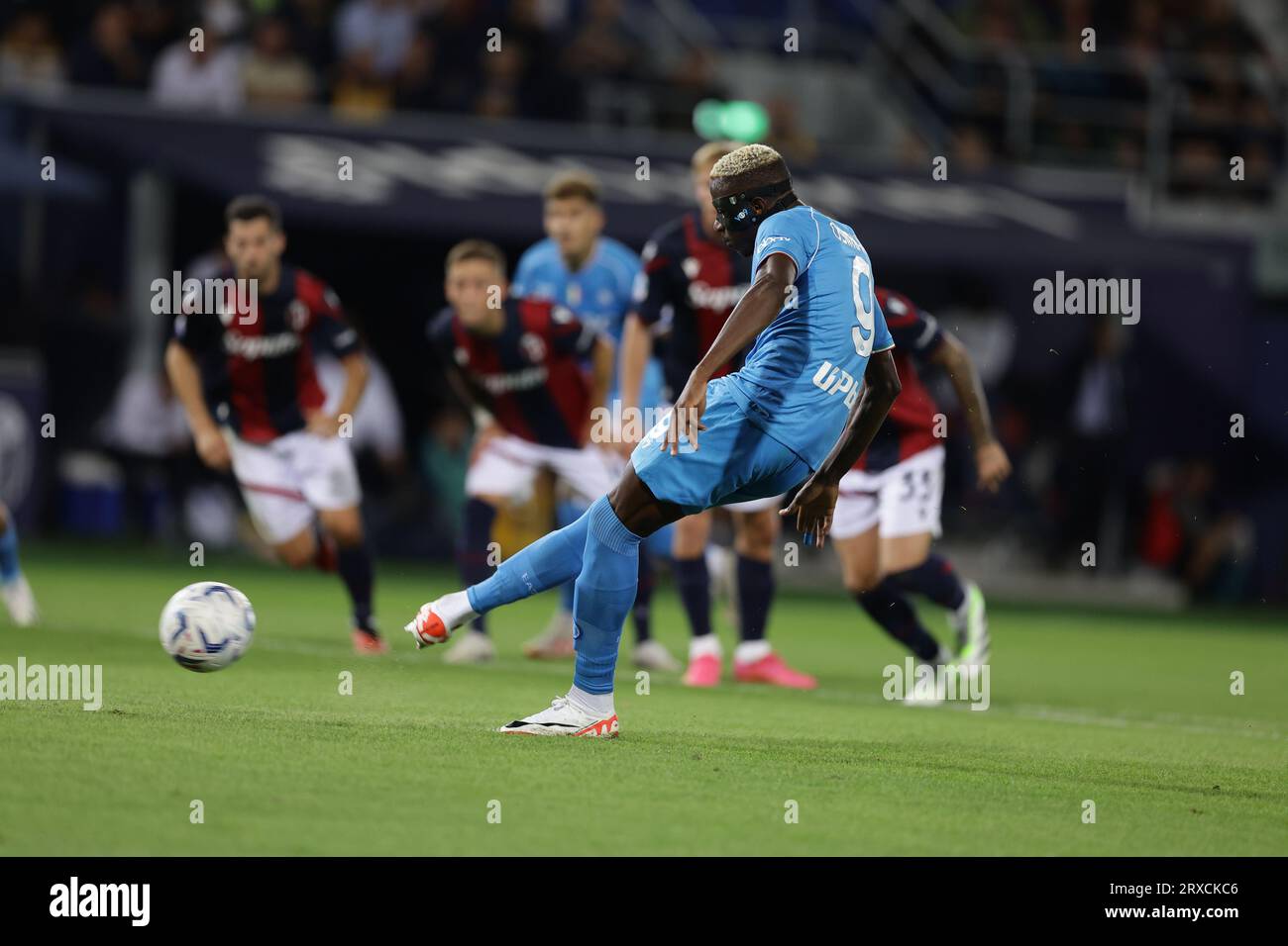 Bologna, Italy. 24th Sep, 2023. SSC Napoli's Nigerian forward Victor Osimhen misses the penalty during the Serie A football match between Bologna FC 1909 vs SSC Napoli at the Stadio Renato Dall Ara Bologna, on September 24, 2023. Credit: Independent Photo Agency/Alamy Live News Stock Photo