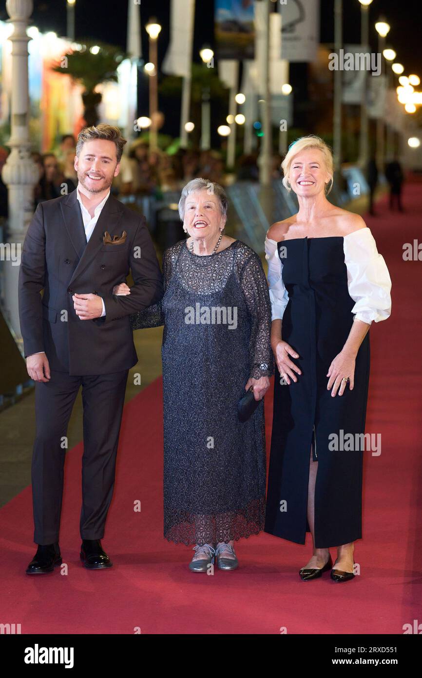 September 24, 2023, Donostia / San Sebastian, Euskadi, Spain: Pablo Rivero, Maria Galiana, Ana Duato attended 'Cuentame como Paso, Gala' Red Carpet during 71st San Sebastian International Film Festival at Victoria Eugenia Theatre on September 24, 2023 in Donostia / San Sebastian, Spain (Credit Image: © Jack Abuin/ZUMA Press Wire) EDITORIAL USAGE ONLY! Not for Commercial USAGE! Stock Photo