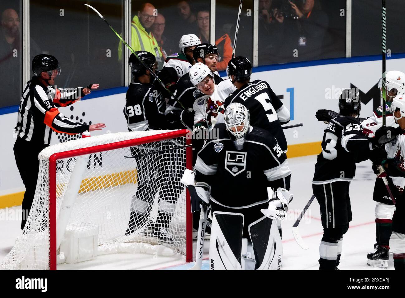 The referee breaks hires stock photography and images Alamy