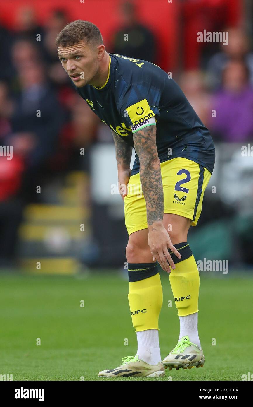 Kieran Trippier 2 of Newcastle United fixes his socks during the