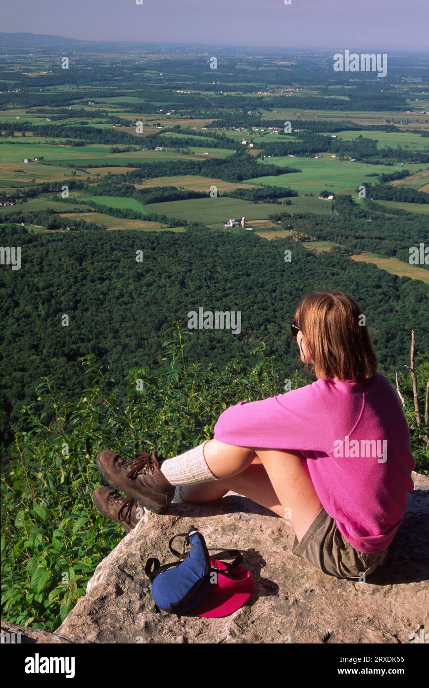 Flat Rock viewpoint, Tuscarora State Forest, Pennsylvania Stock Photo