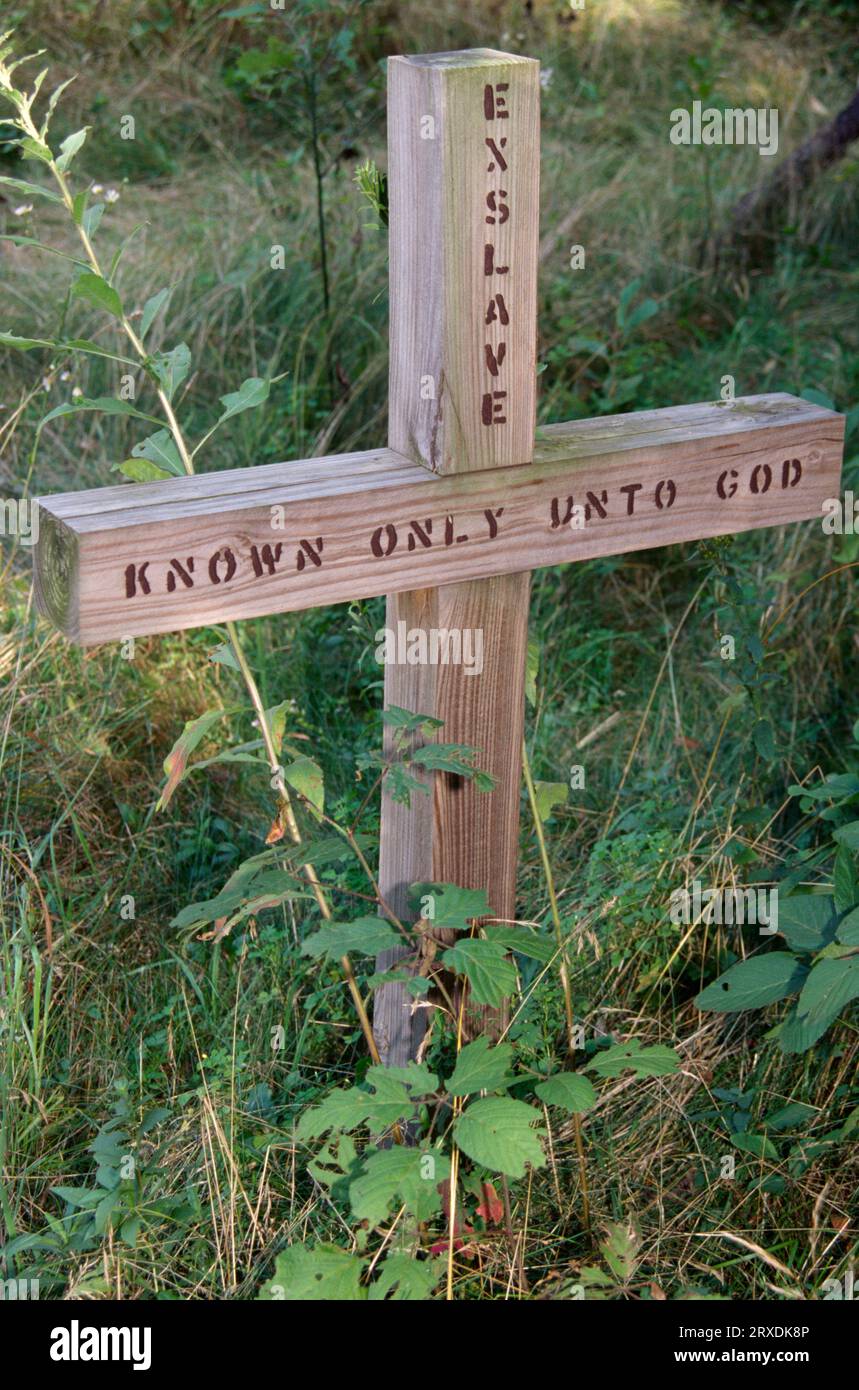 Freedom Cemetery grave markers, Sandy Lake, Pennsylvania Stock Photo