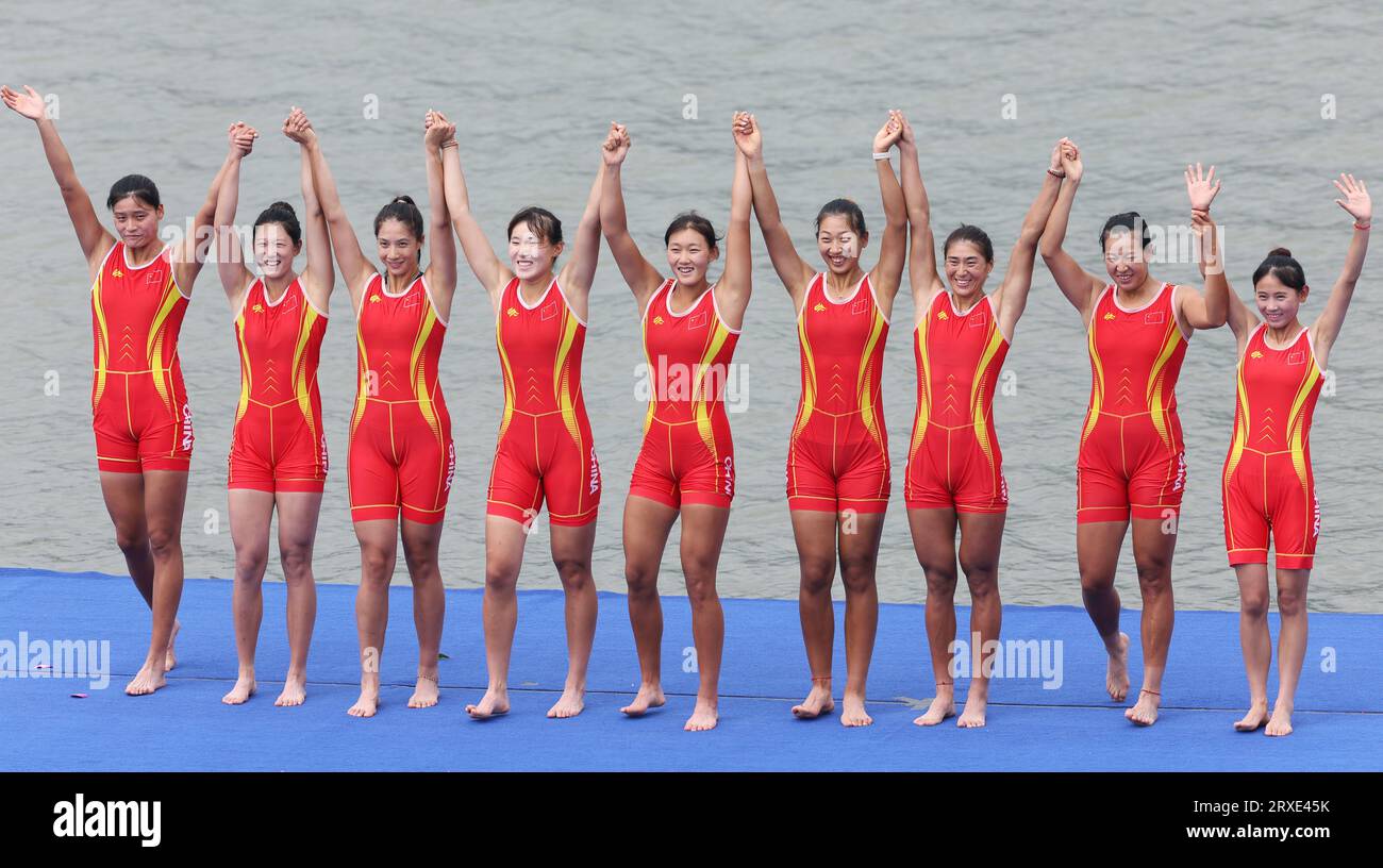 Hangzhou, China's Zhejiang Province. 25th Sep, 2023. Team China pose ...