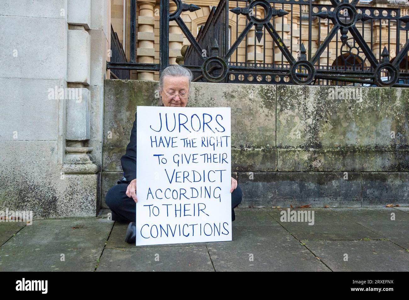 Contempt cases hi-res stock photography and images - Alamy