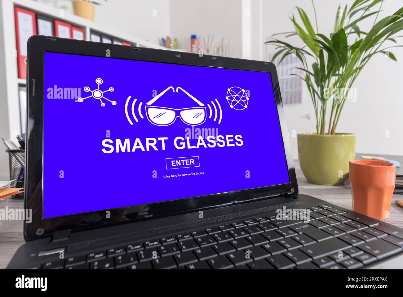 Laptop screen with smart glasses concept Stock Photo - Alamy