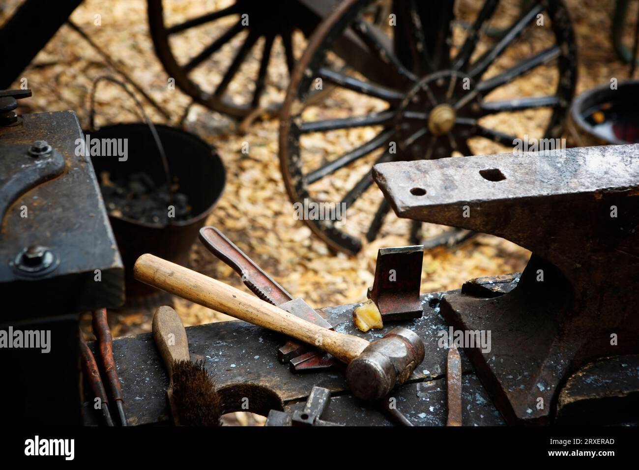 Marteau De Forgeron Ancien – Outil De Forge Vintage, Générique