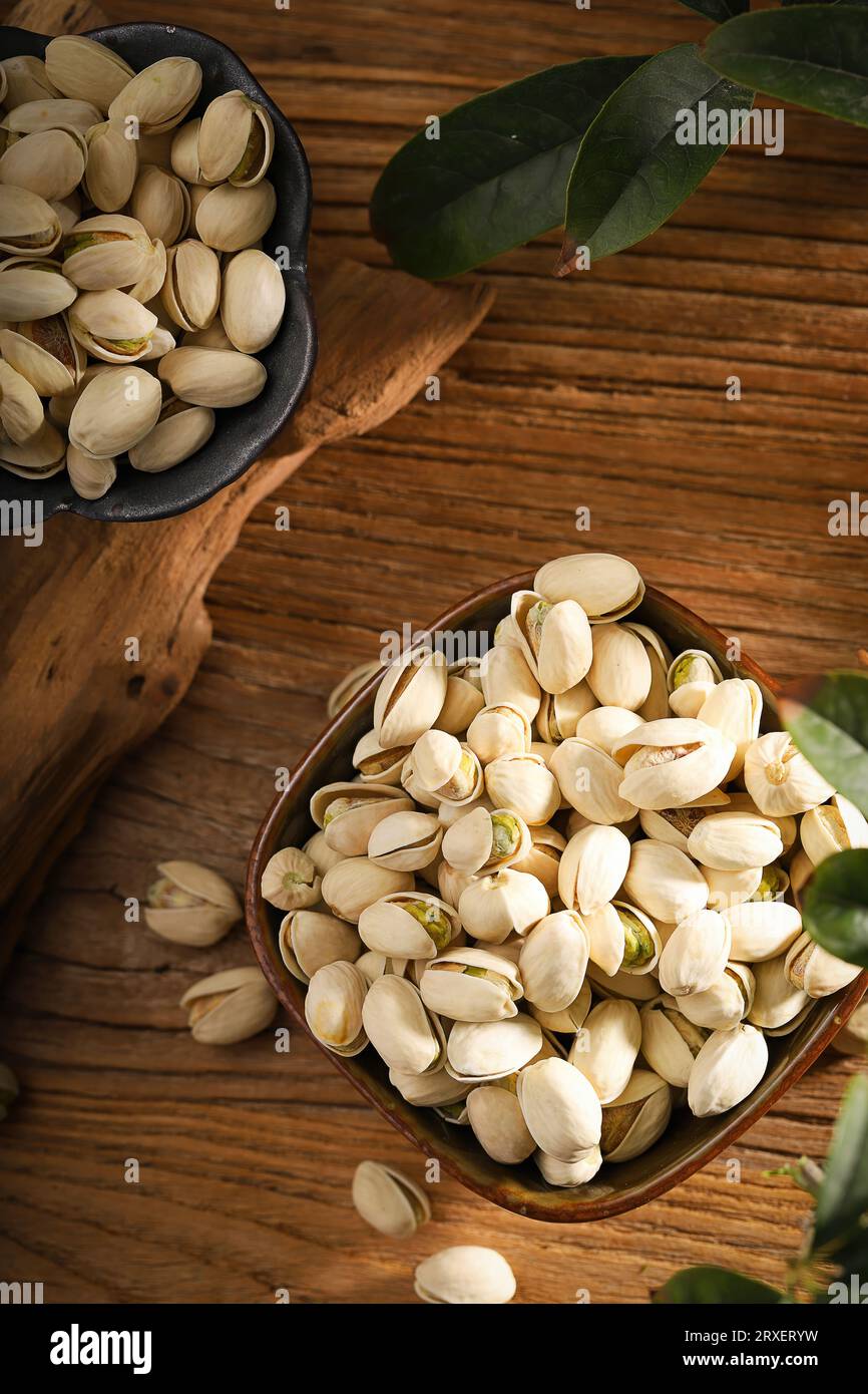 The Mighty Pistachio Health Benefits and Nutritional Value, hi res