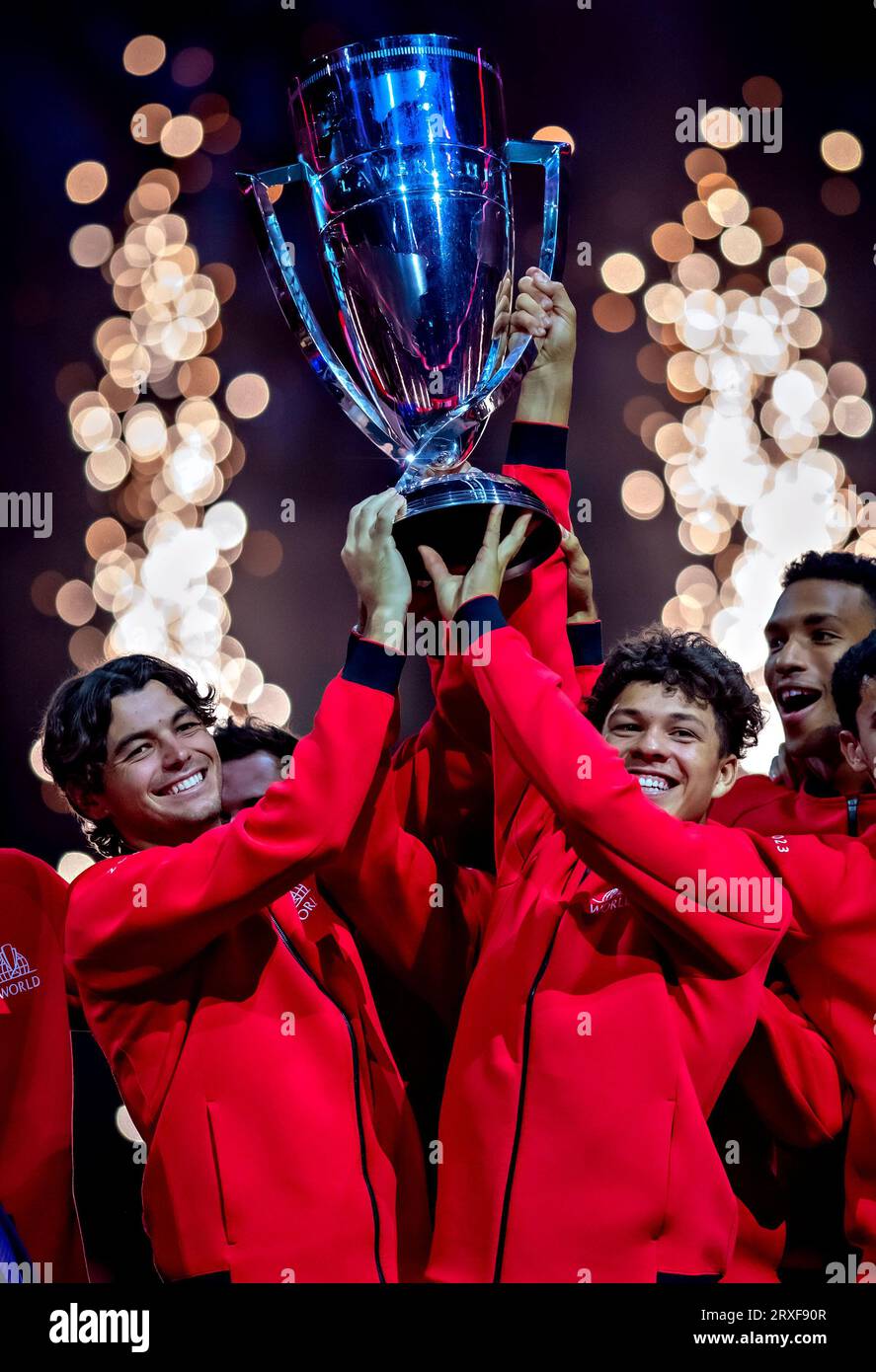 Vancouver, Canada. 25th Sep, 2023. Team World celebrate on the trophy ceremony after winning the Laver Cup tennis tournament against Team Europe in Vancouver, Canada, Sept. 25, 2023. Credit: Andrew Soong/Xinhua/Alamy Live News Stock Photo