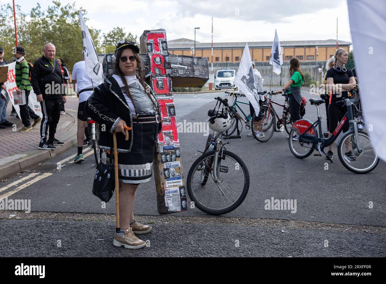 Julian Assange campaign protest bike ride outside HMP Belmarsh London - Don't Extradite Assange campaign hold a mass protest bike ride across the city Stock Photo