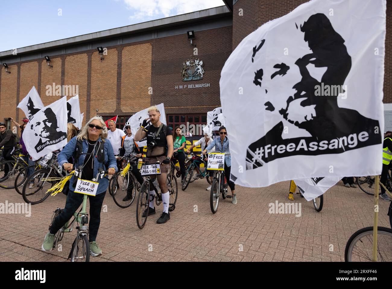 Julian Assange campaign protest bike ride outside HMP Belmarsh London - Don't Extradite Assange campaign hold a mass protest bike ride across the city Stock Photo