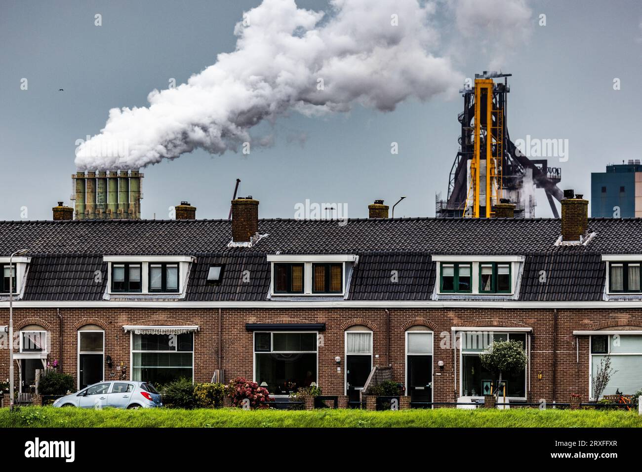 IJMUIDEN - A drone photo of the Tata Steel IJmuiden steel factory. ANP  JEFFREY GROENEWEG netherlands out - belgium out Stock Photo - Alamy