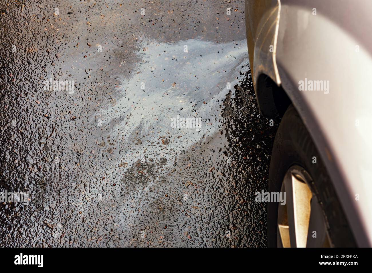 Oil leak under car hi-res stock photography and images - Alamy