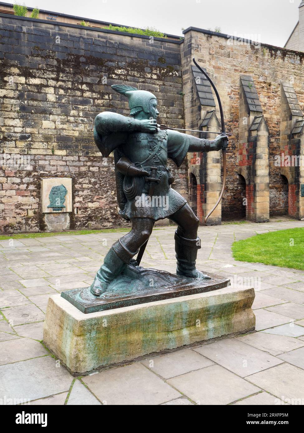 UK, Nottingham, Nottingham Castle, Statue of Robin Hood Stock Photo