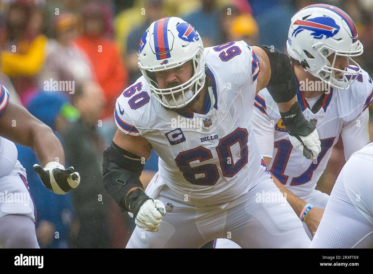 January 4, 2020: Buffalo Bills center Mitch Morse (60) prepares to