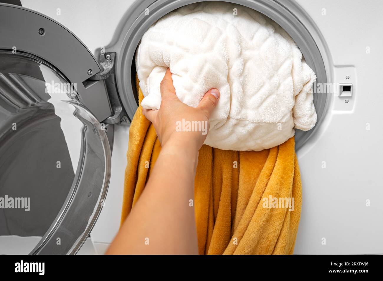 Hand washing clothes woman hi-res stock photography and images - Alamy