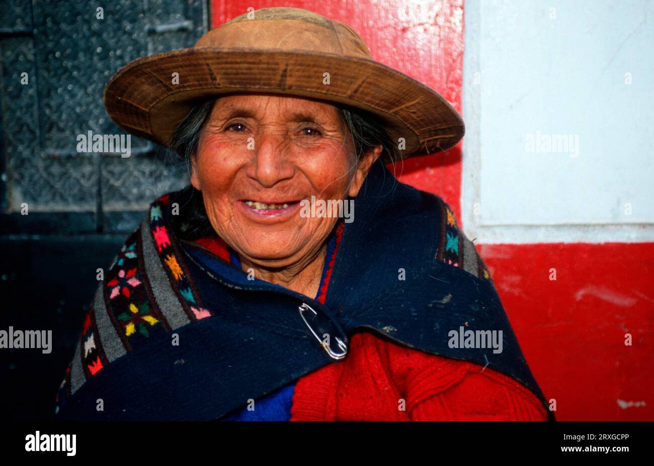 Old Indio woman, Cochas Chico, Peru Stock Photo