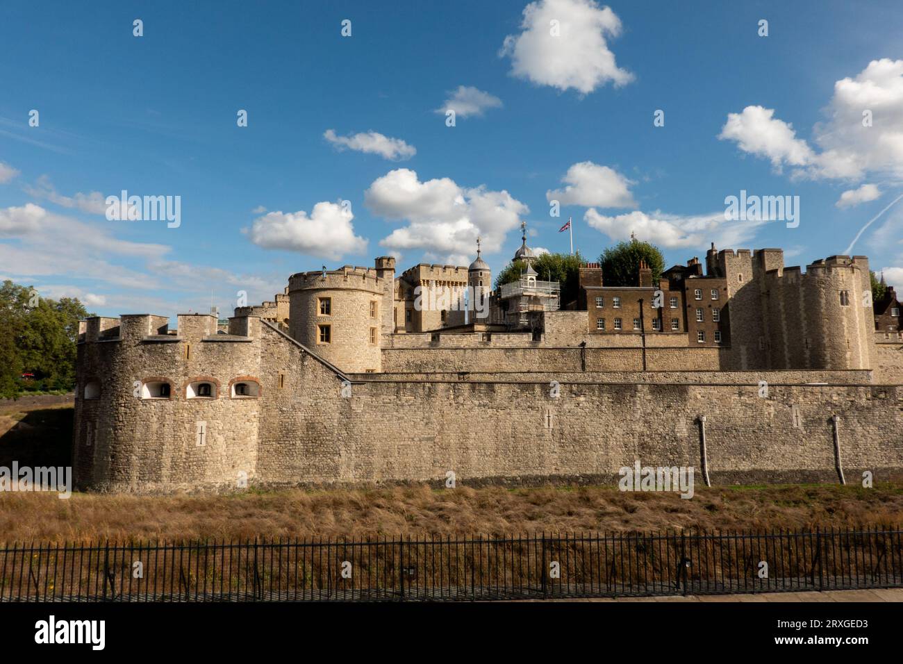 Tower of London, moat Stock Photo Alamy