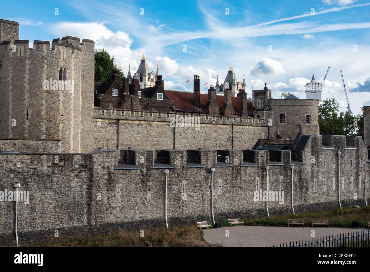 Tower of London, moat Stock Photo Alamy