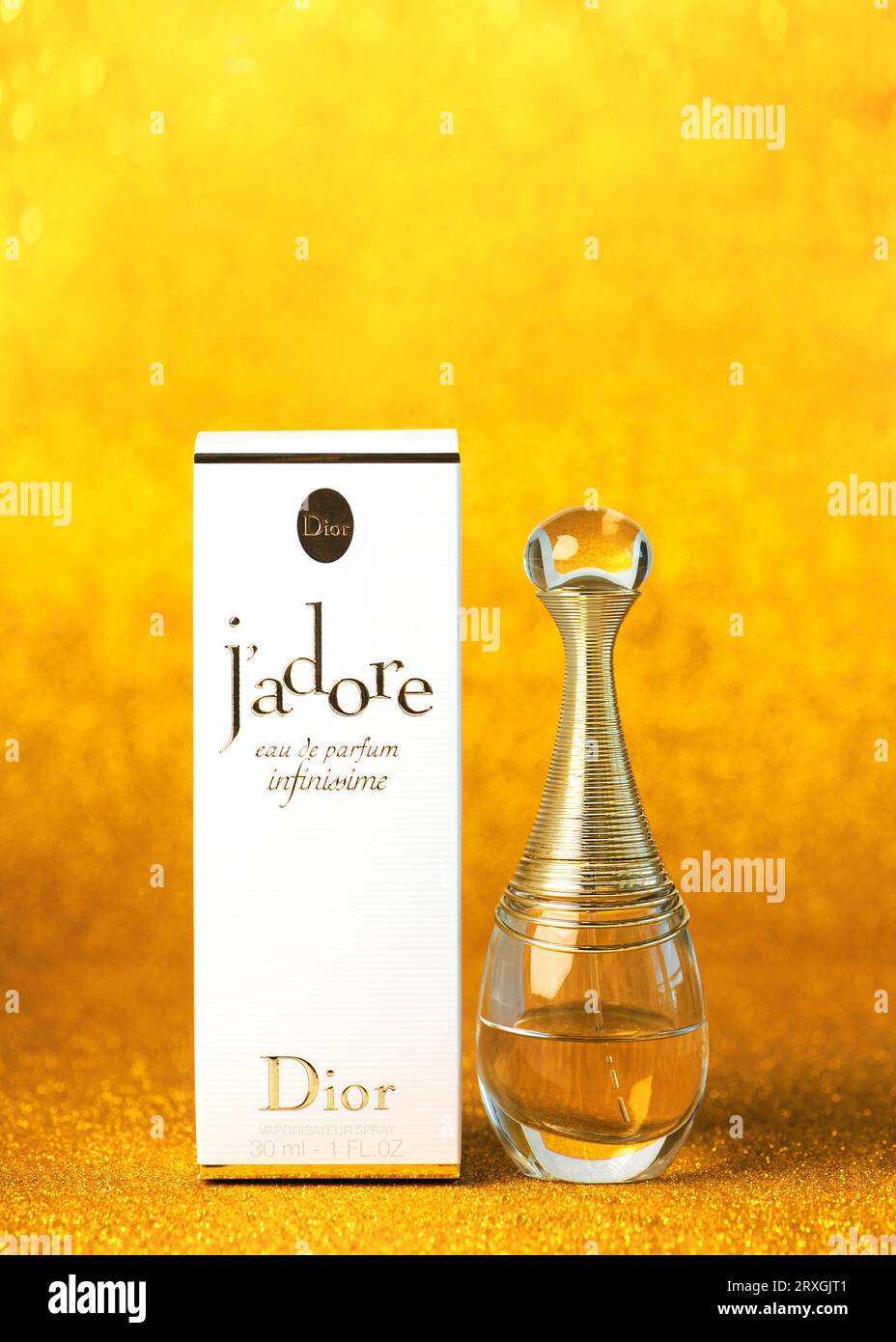 Christian dior perfume bottle hi-res stock photography and images - Alamy