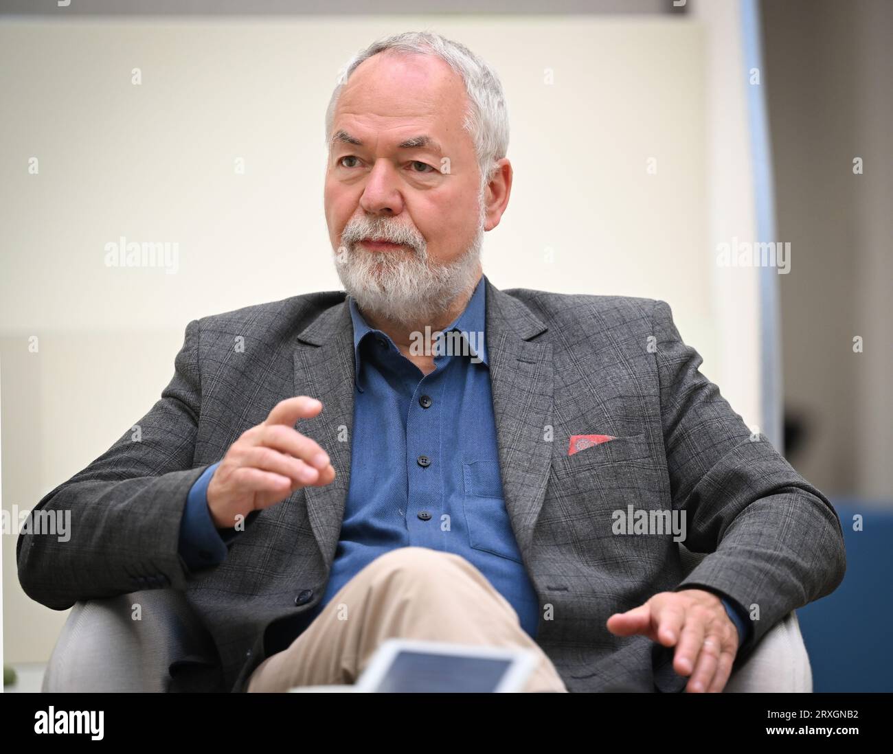 Berlin, Germany. 25th Sep, 2023. Markus Meckel, former SPD politician, in an interview with dpa. Meckel was foreign minister of the GDR from April to August 1990. Credit: Soeren Stache/dpa/Alamy Live News Stock Photo