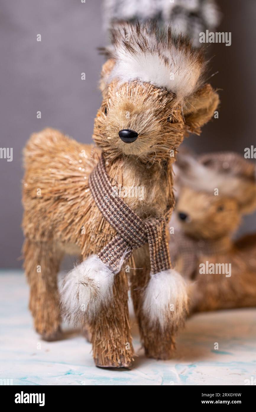 DEER FIGURINE main image 0