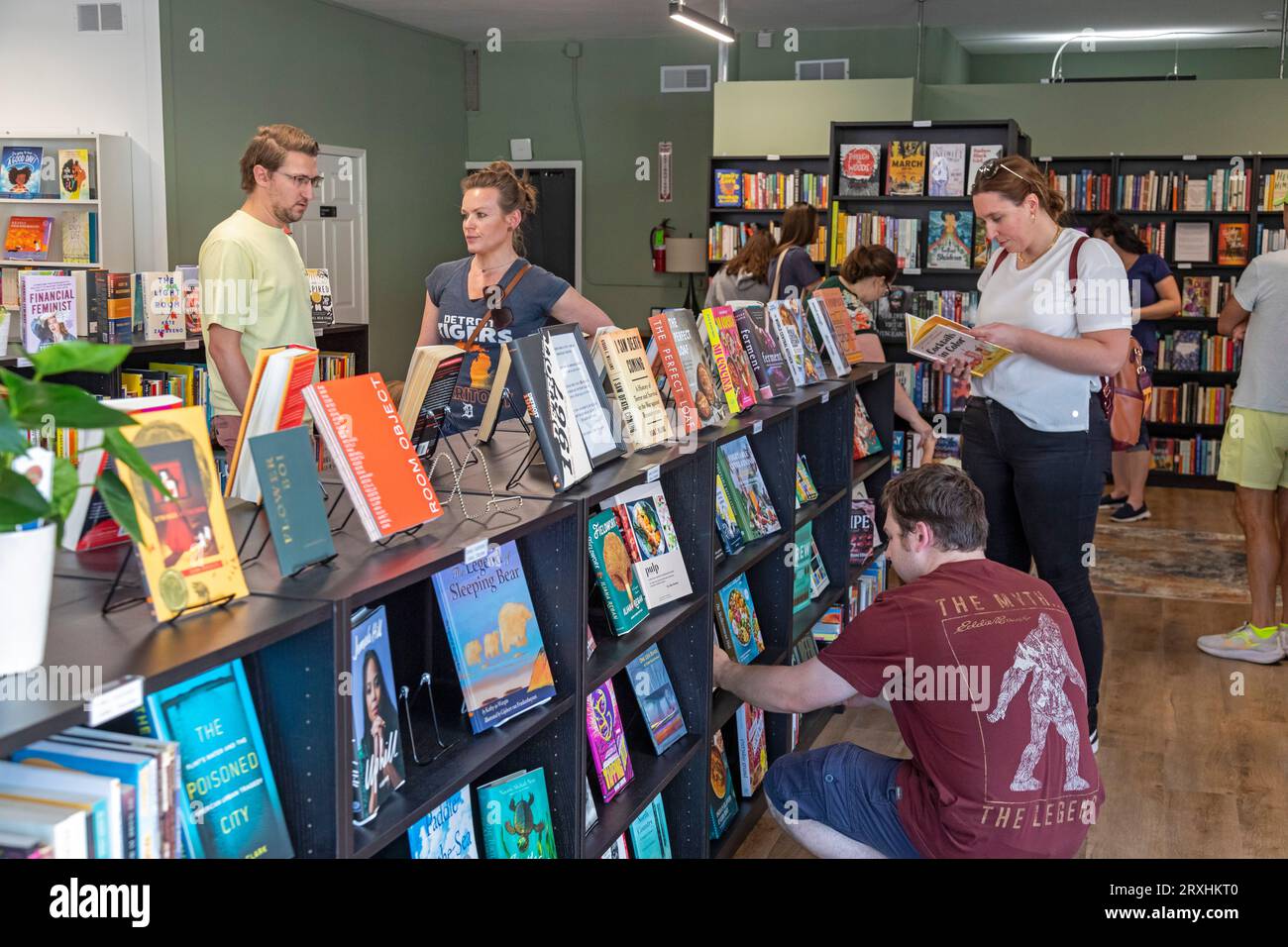 Next chapter books hi-res stock photography and images - Alamy