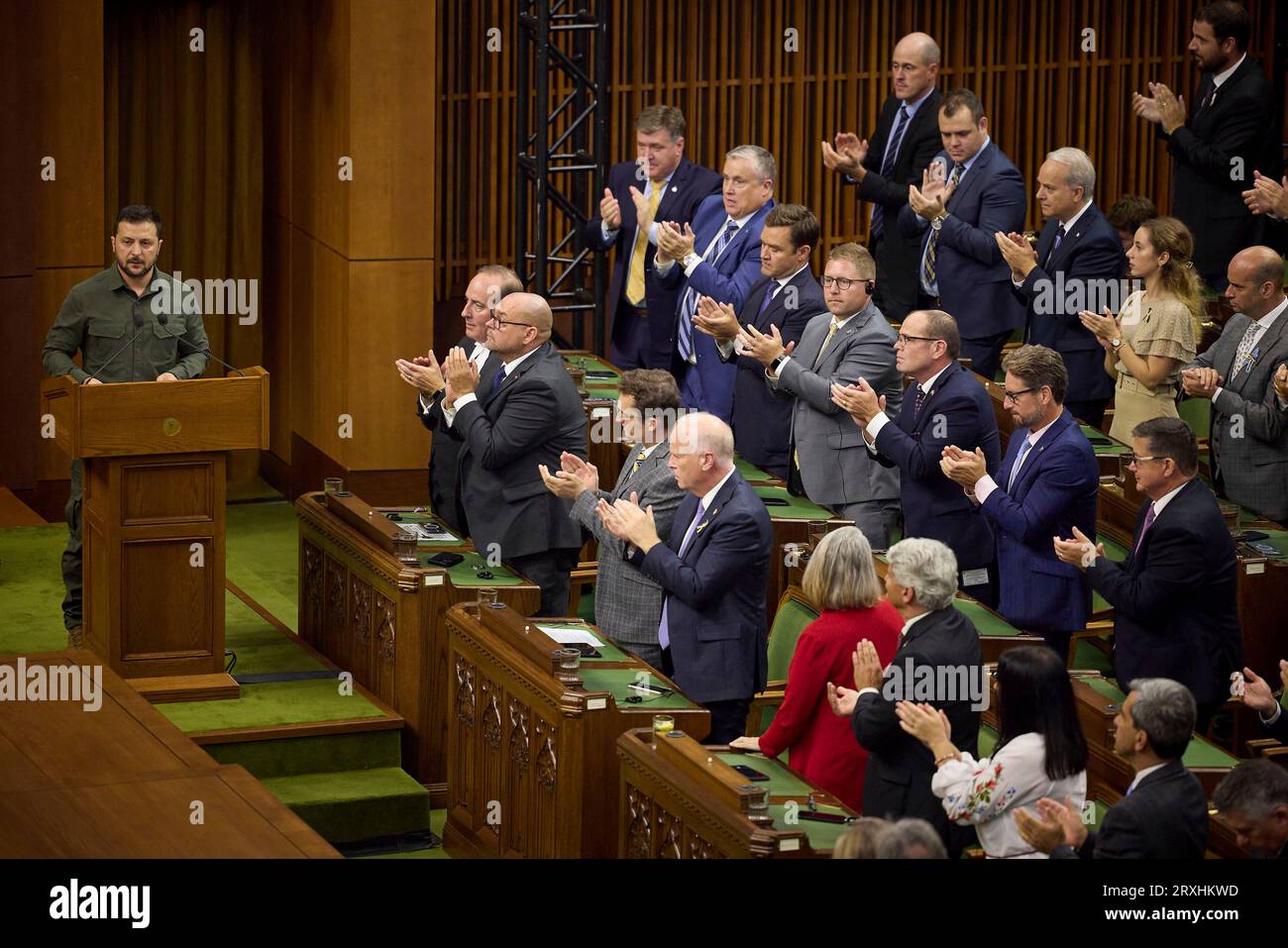 Ottawa, Canada. 22nd Sep, 2023. Ukrainian President Volodymyr Zelenskyy, receives a standing ovation after addressing the House of Commons on Parliament Hill, September 22, 2023 in Ottawa, Canada. Credit: Ukraine Presidency/Ukrainian Presidential Press Office/Alamy Live News Stock Photo