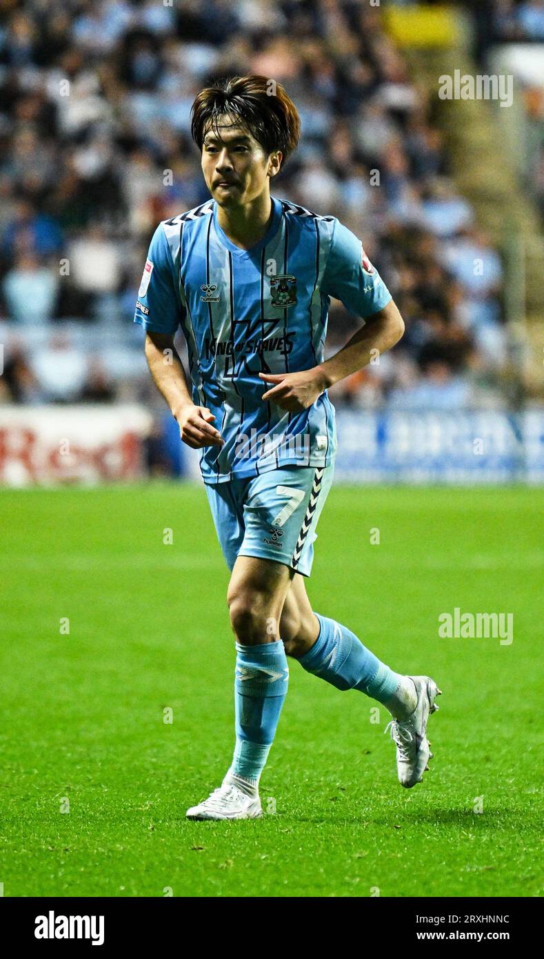 Efl championship trophy hi-res stock photography and images - Alamy