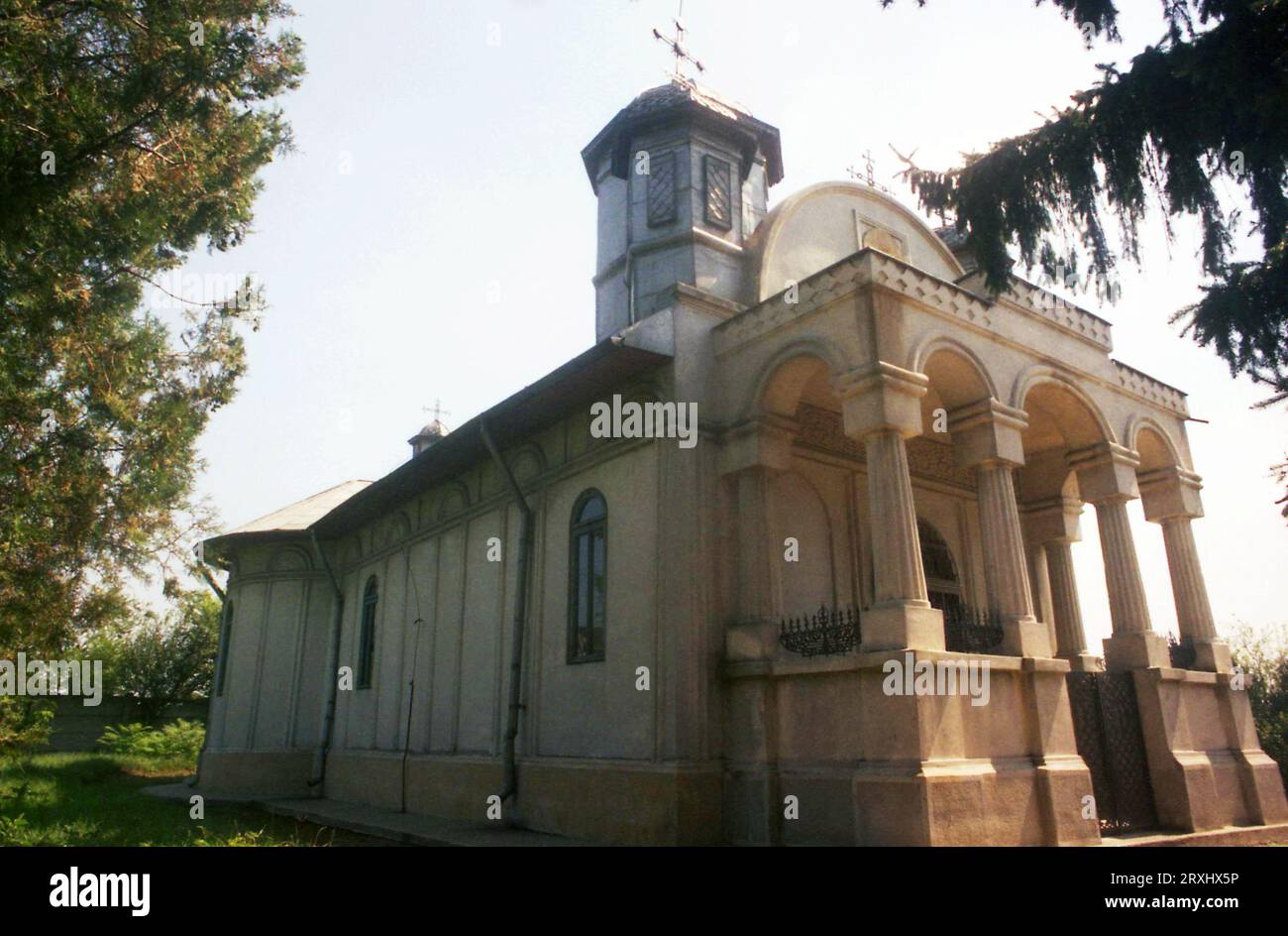Draganescu, Giurgiu County, Romania, approx. 2000. Exterior view of  St. Nicholas Christian Orthodox Church (b. 1870). Stock Photo