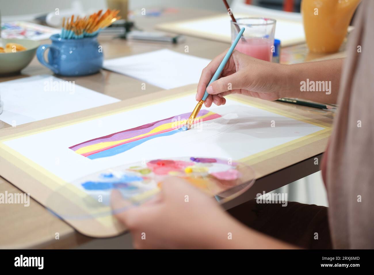 Close up woman hands drawing hi-res stock photography and images - Alamy